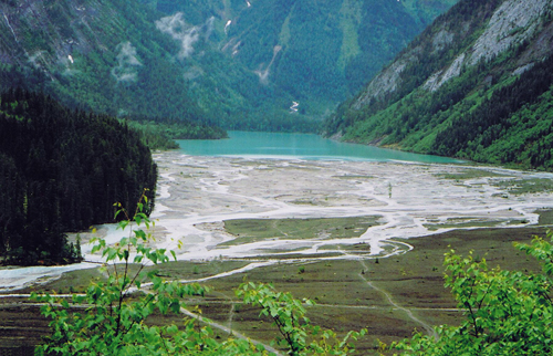 Kinney Lake Campground